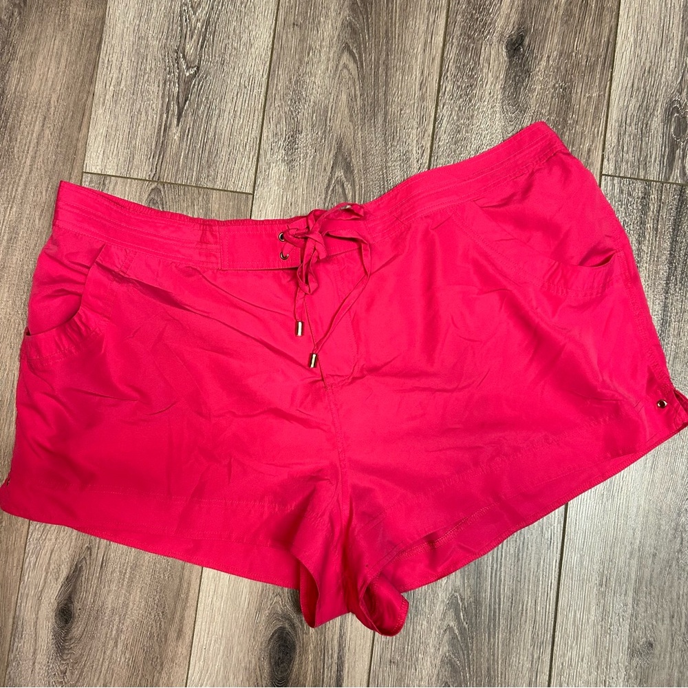 NWT Cacique Swim hot pink plus size water shorts Sz 26-28 w/inner panties